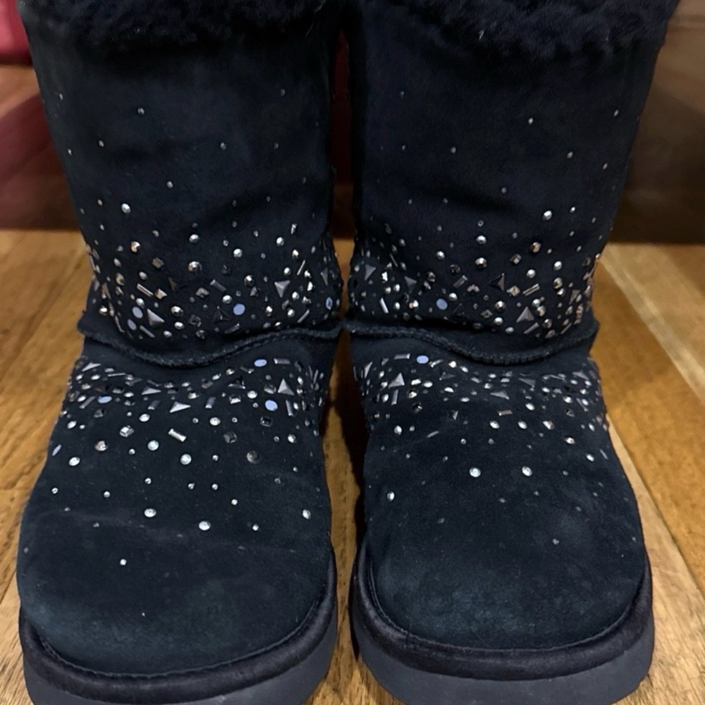Size 10 - UGG Galaxy Bling Black Plush Lined Boot Interior